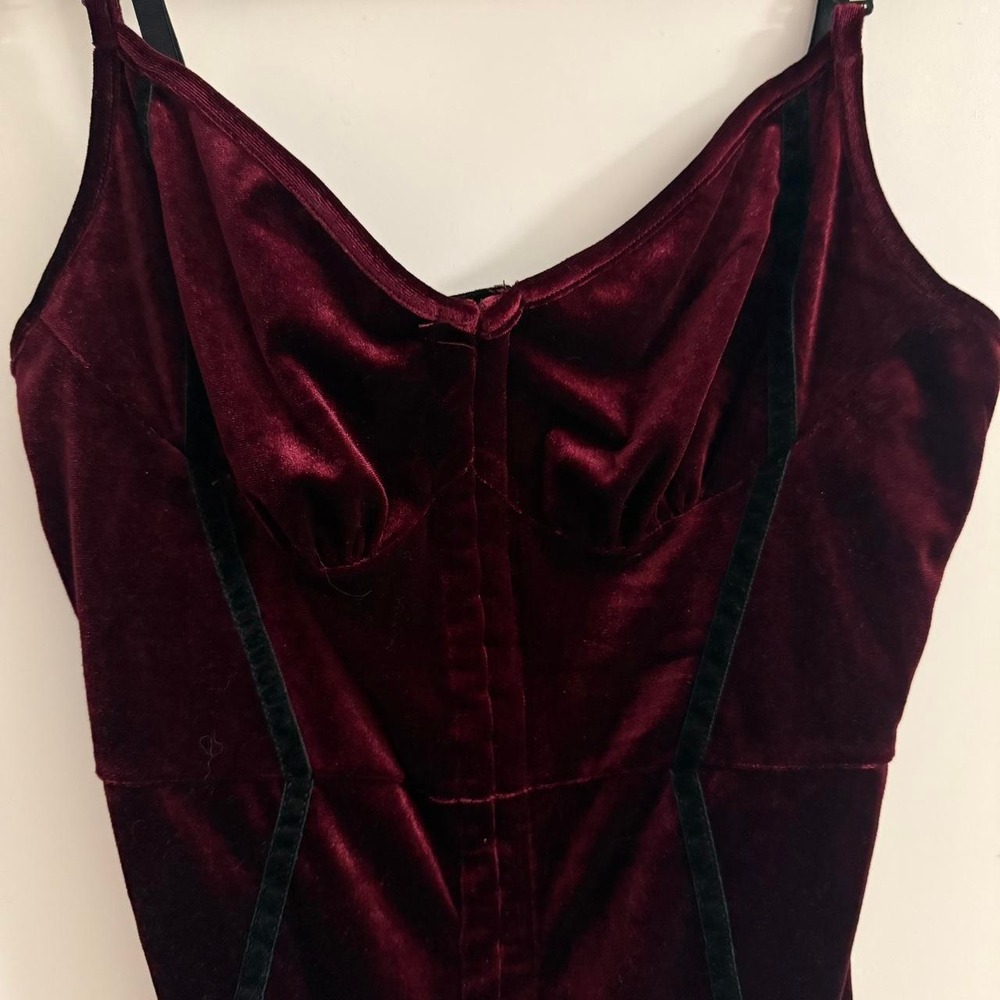 Cider Burgundy Velour Corset Bodysuit and Adjustable Straps Large Goth Glam NWT